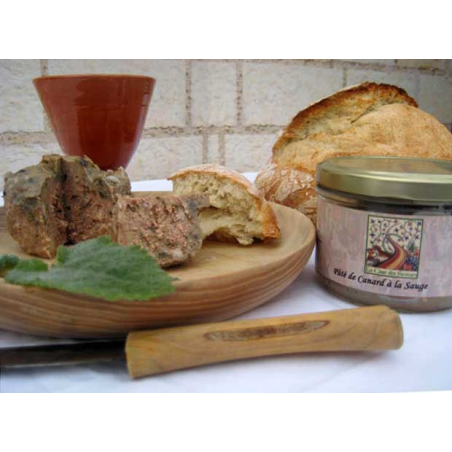 Terrine de canard à la sauge