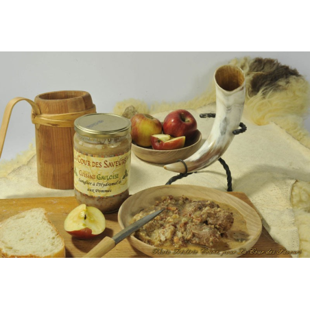 Sanglier à l'hydromel et aux pommes en lot